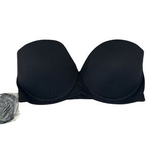 Victoria’s Secret body by Victoria Black underwire padded Strapless Bra size 34D